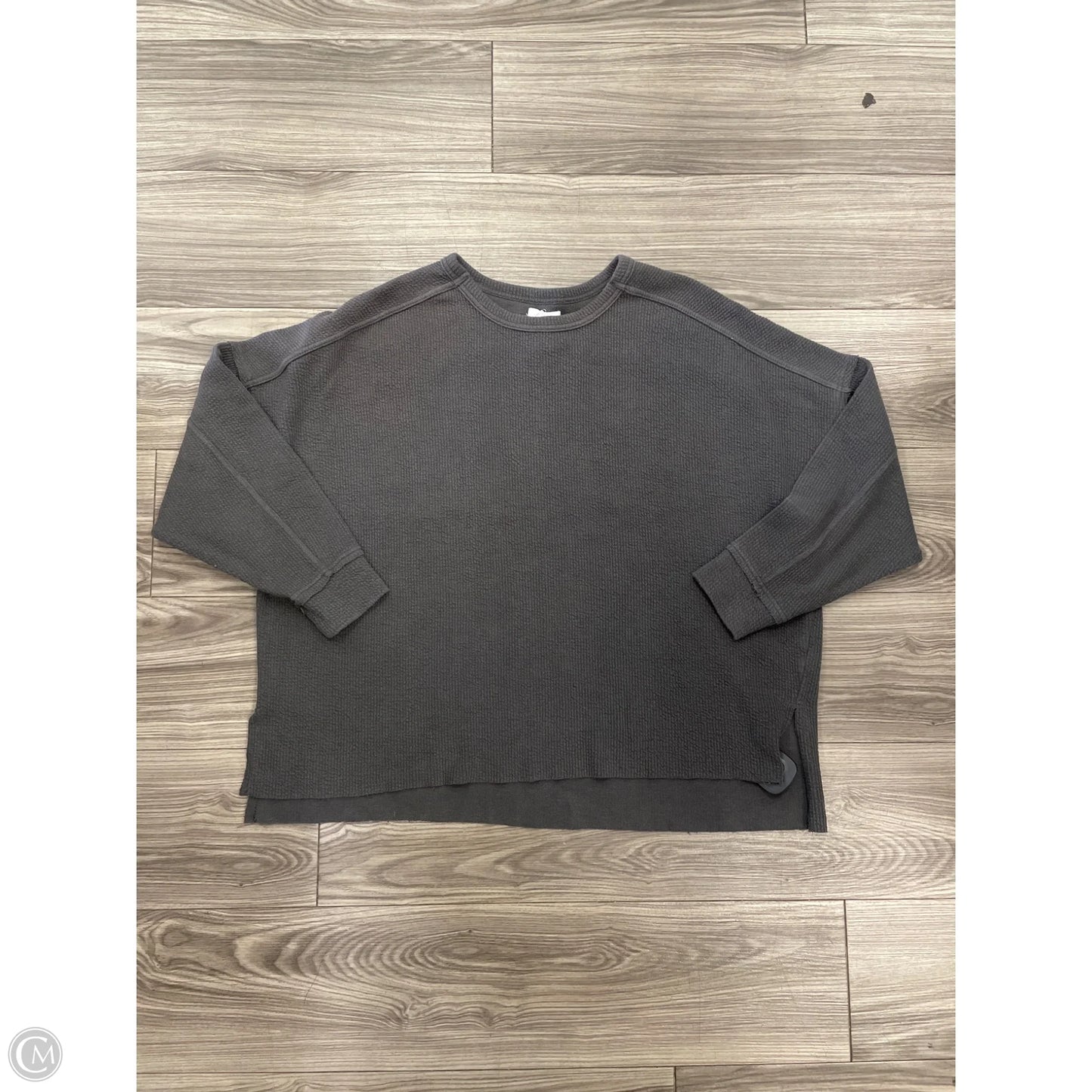 Top Long Sleeve By Maurices In Grey, Size: 2x