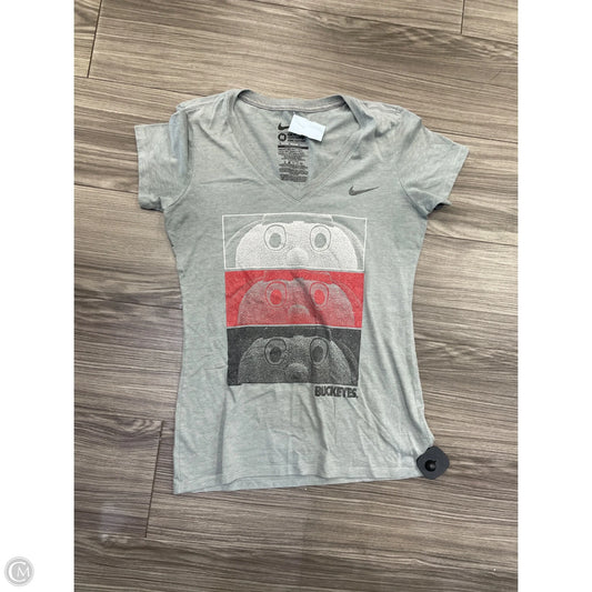 Athletic Top Short Sleeve By Nike In Grey, Size: M