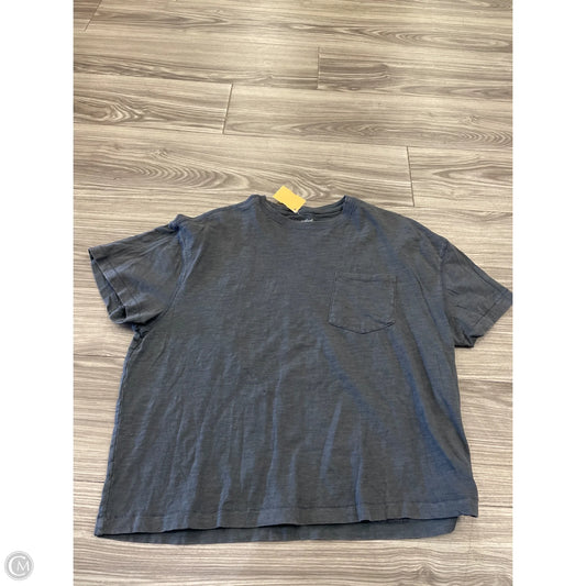 Top Short Sleeve By Universal Thread In Grey, Size: S