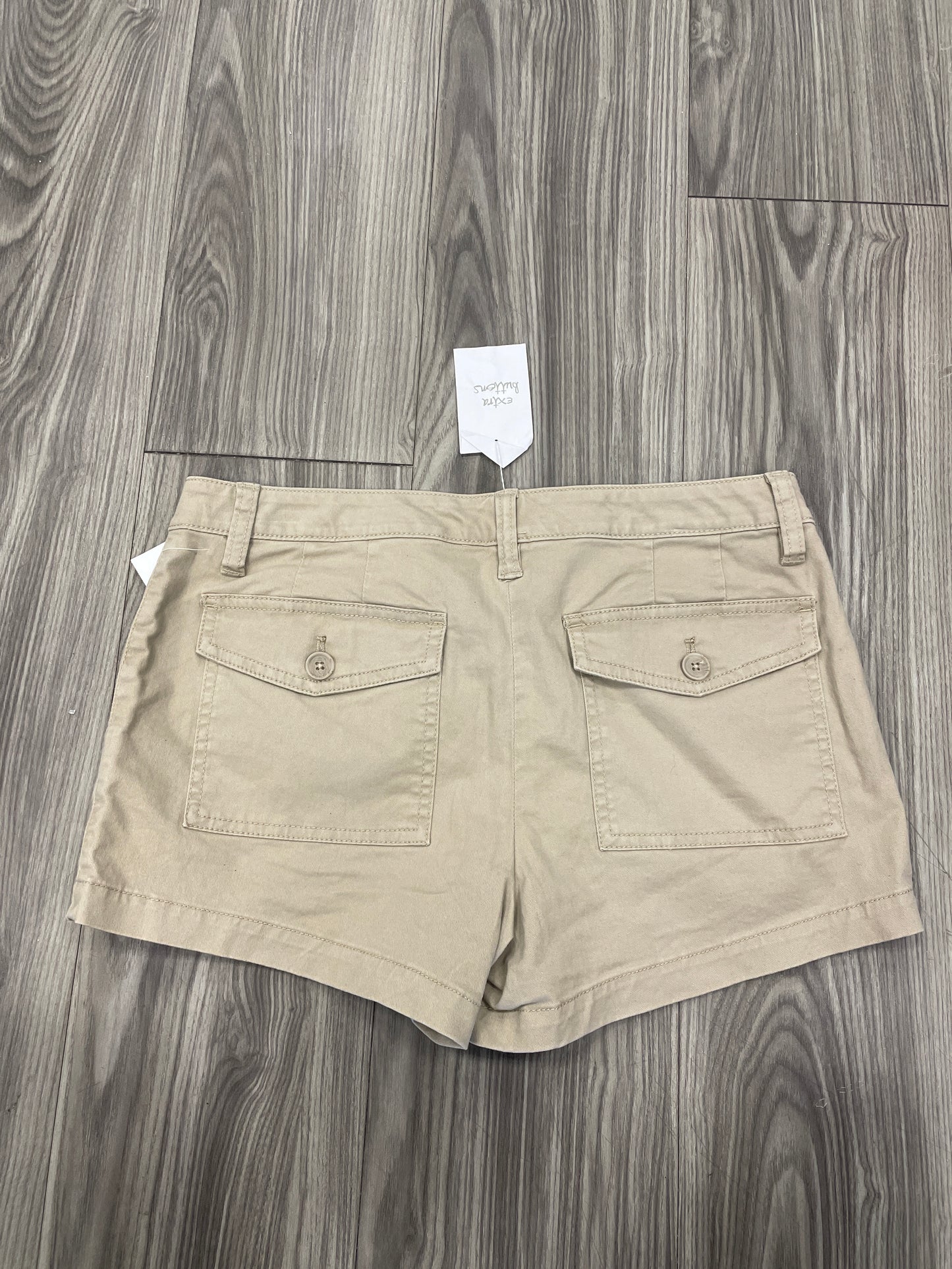 Shorts By Clothes Mentor In Tan, Size: 6