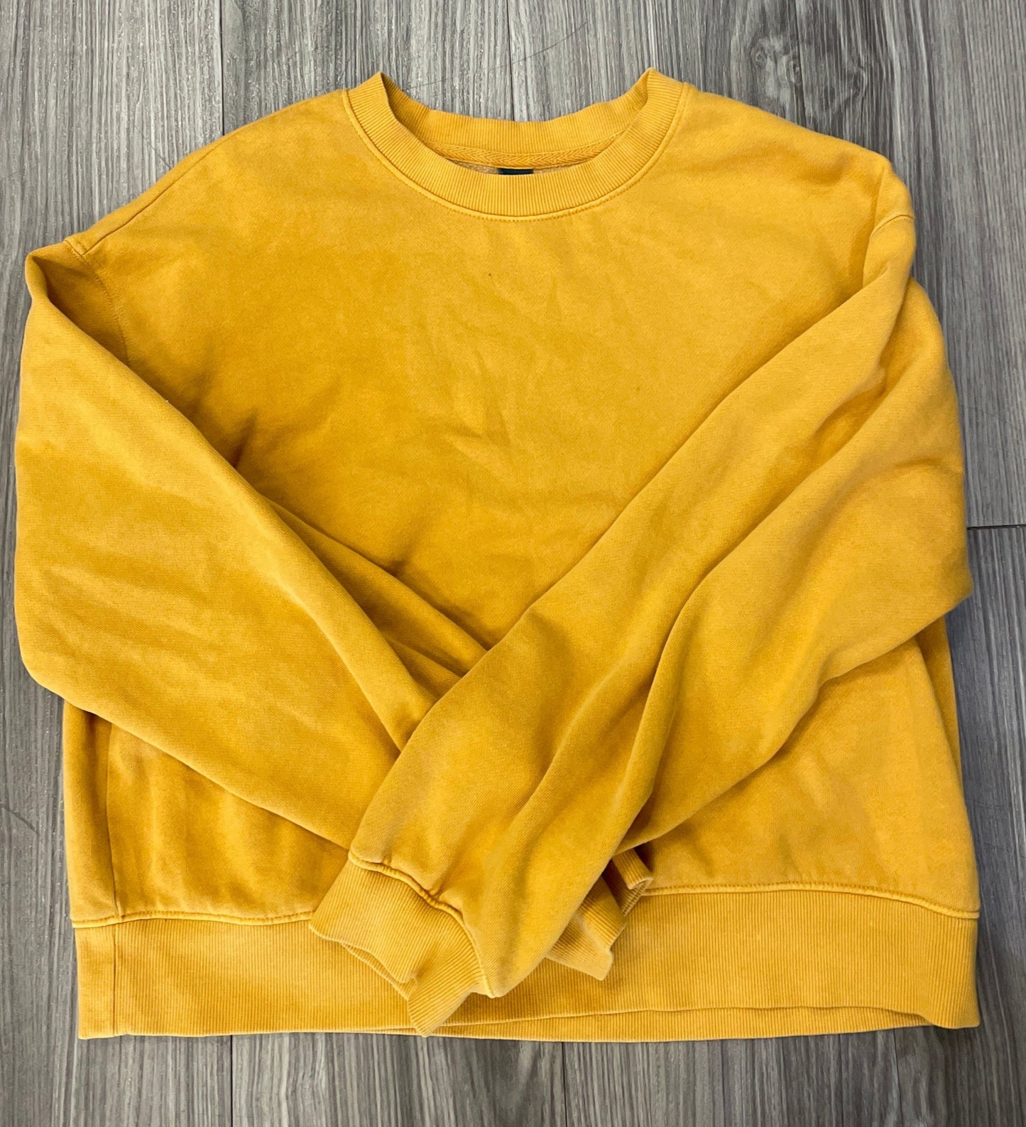 Top Long Sleeve By Old Navy In Yellow, Size: M