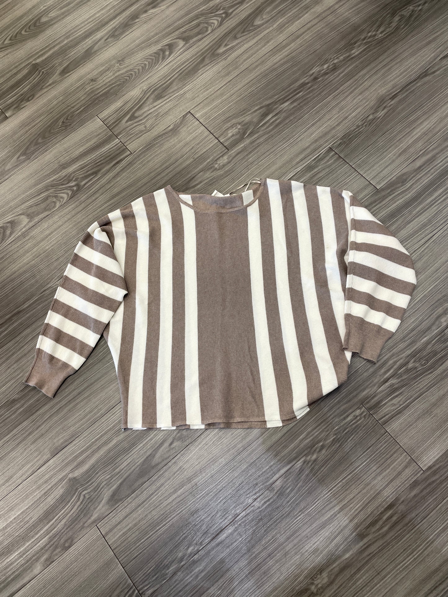 Sweater By Cyrus Knits In Striped Pattern, Size: Xl