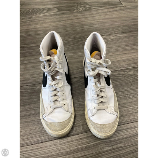 Shoes Athletic By Nike In White, Size: 9