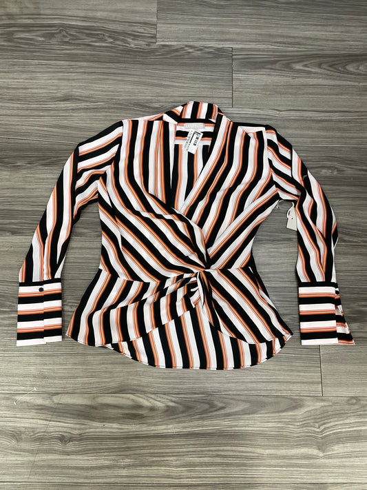 Top Long Sleeve By Chelsea 28 In Striped Pattern, Size: S