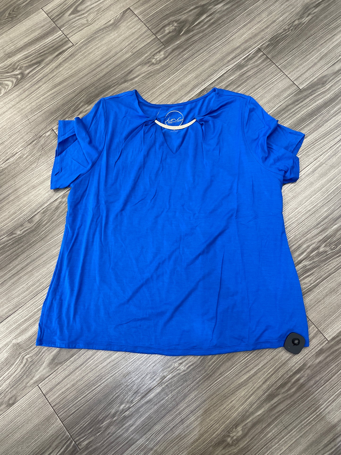 Top Short Sleeve By Inc In Blue, Size: 2x