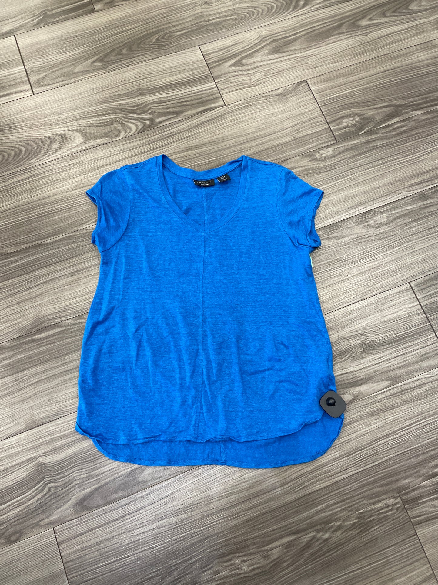 Top Short Sleeve By Tahari By Arthur Levine In Blue, Size: M