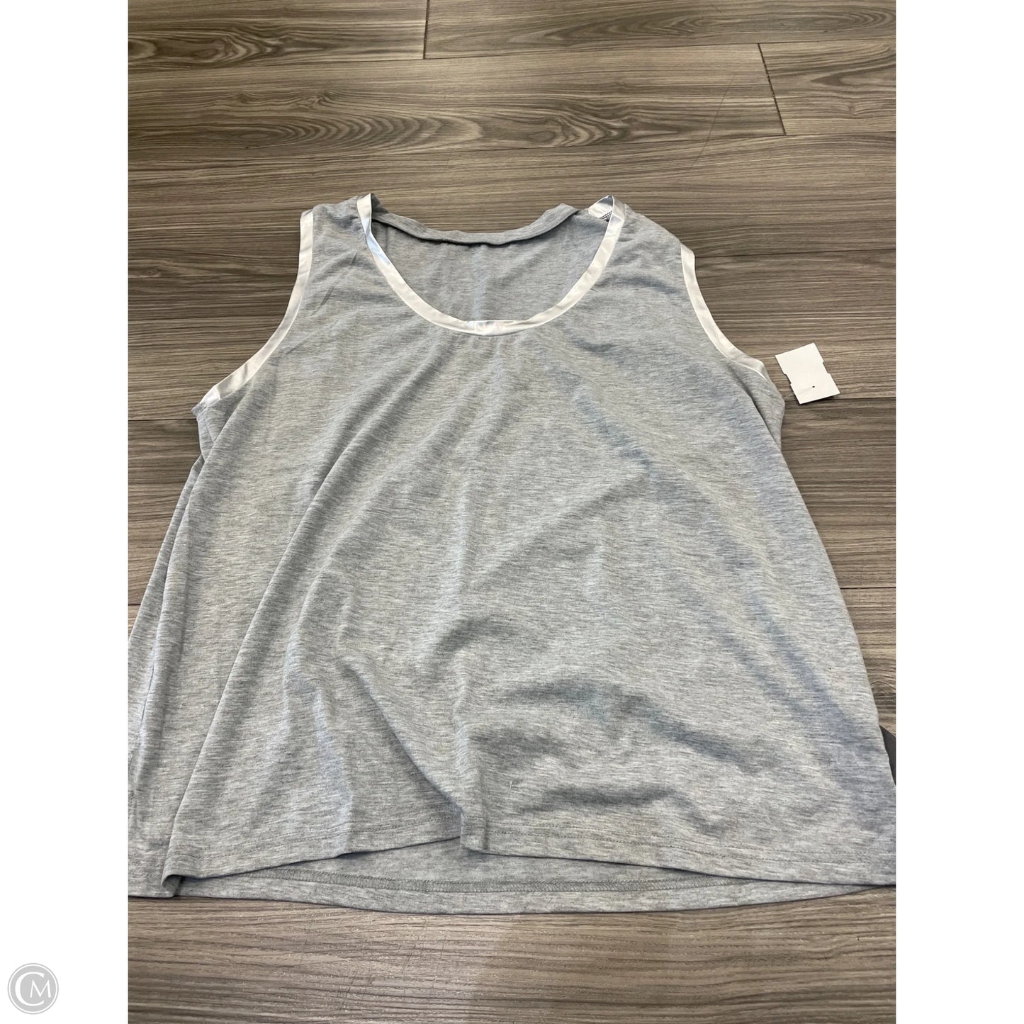 Tank Top By Clothes Mentor In Grey, Size: 2x
