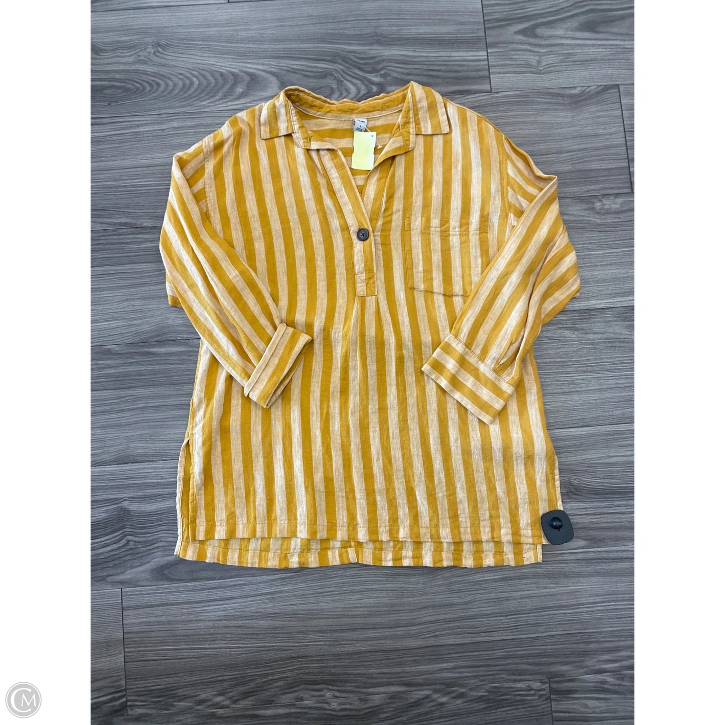 Top Long Sleeve Basic By Old Navy In Yellow, Size: S