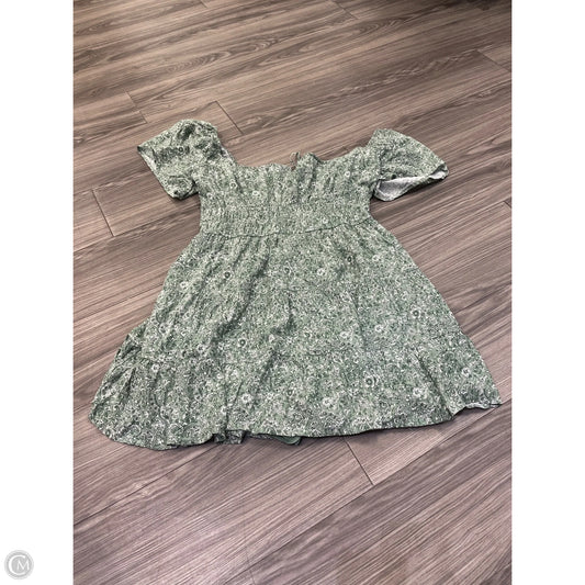 Dress Casual Short By Hollister In Green, Size: Xl
