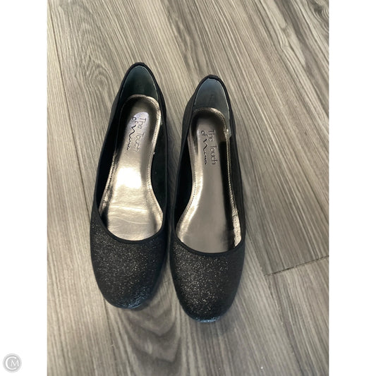 Shoes Flats By Cmc In Black, Size: 8.5