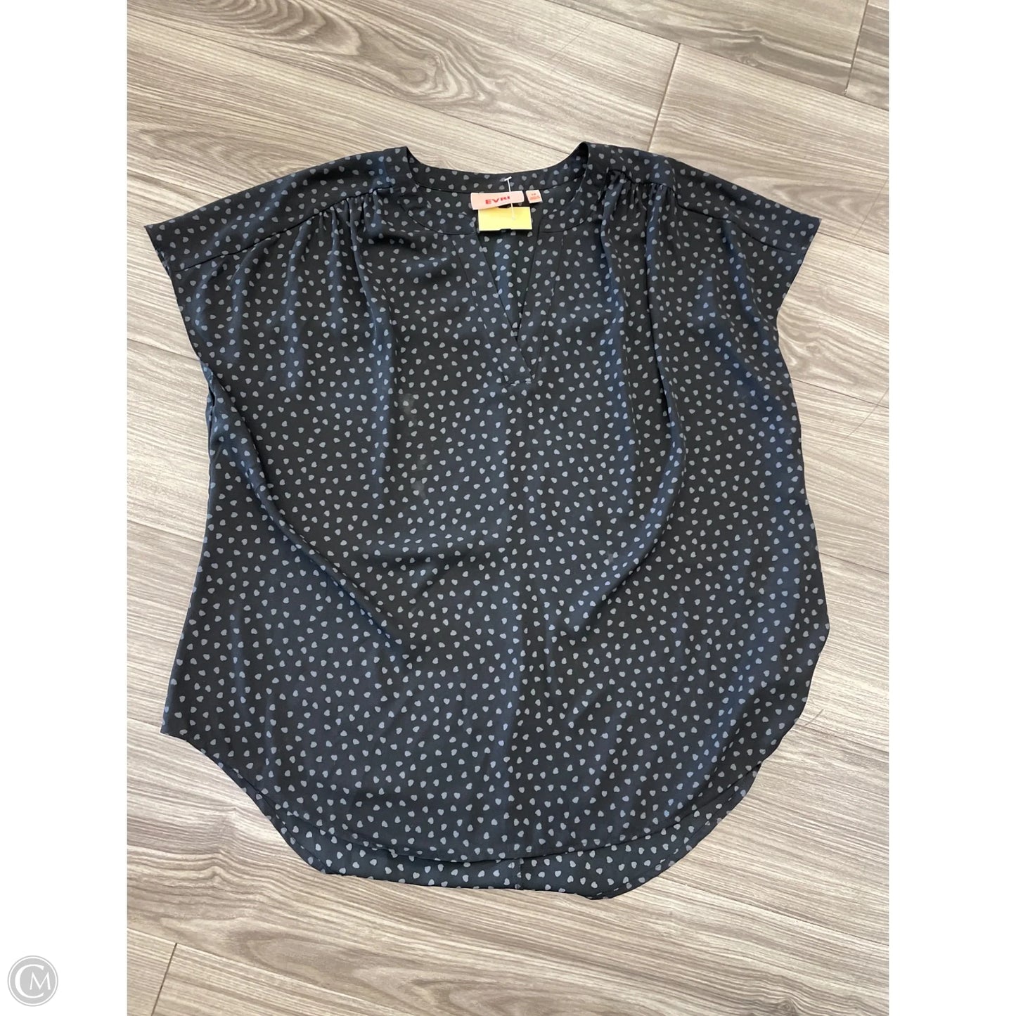 Top Short Sleeve By Evri In Black, Size: 1x