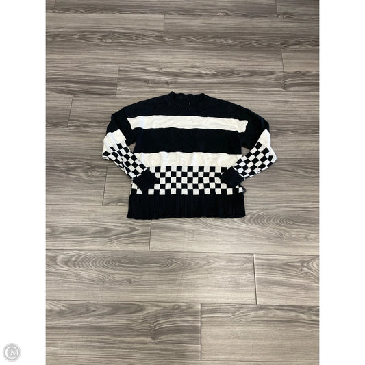 Sweater By Clothes Mentor In Black, Size: S