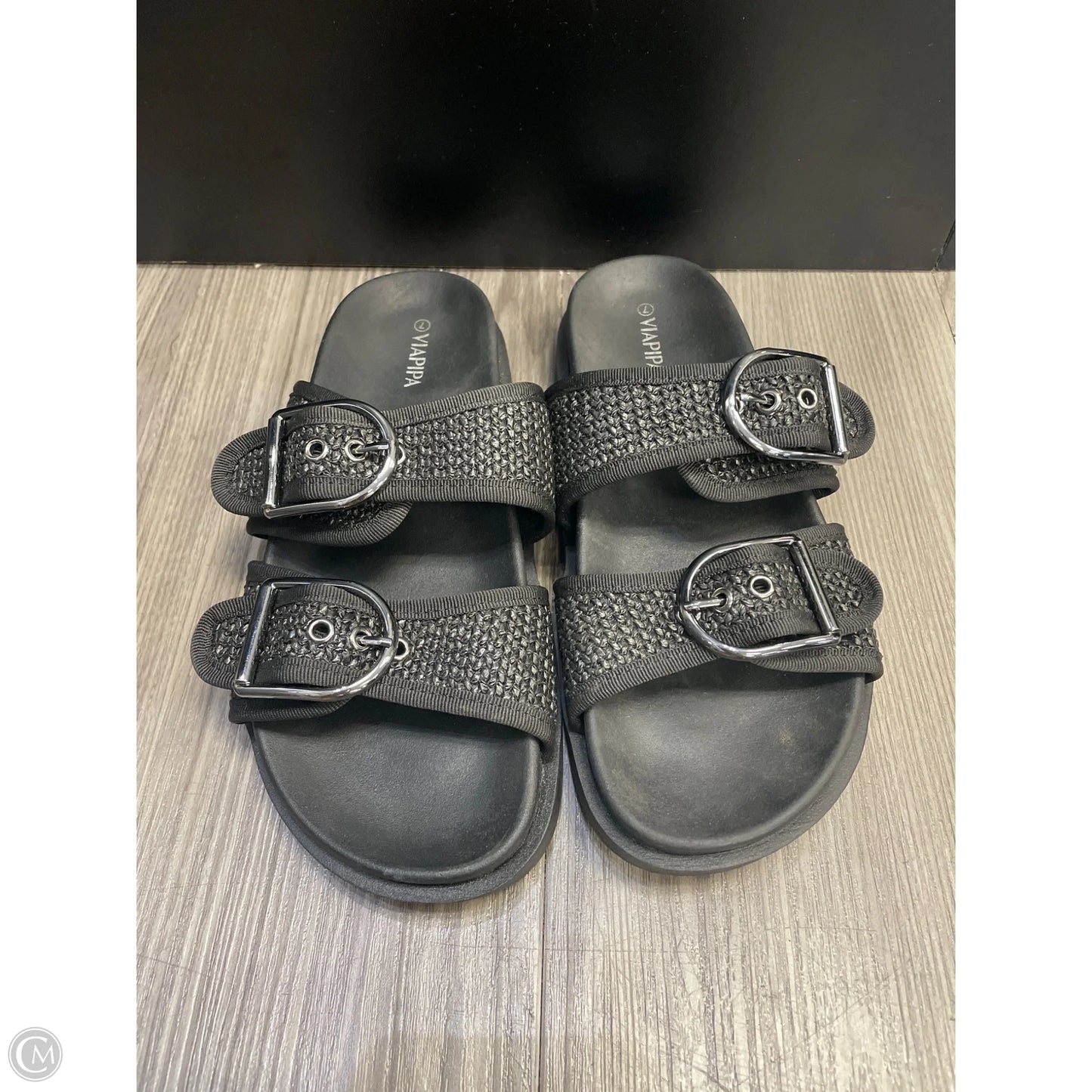 Sandals Flats By Clothes Mentor In Black, Size: 7