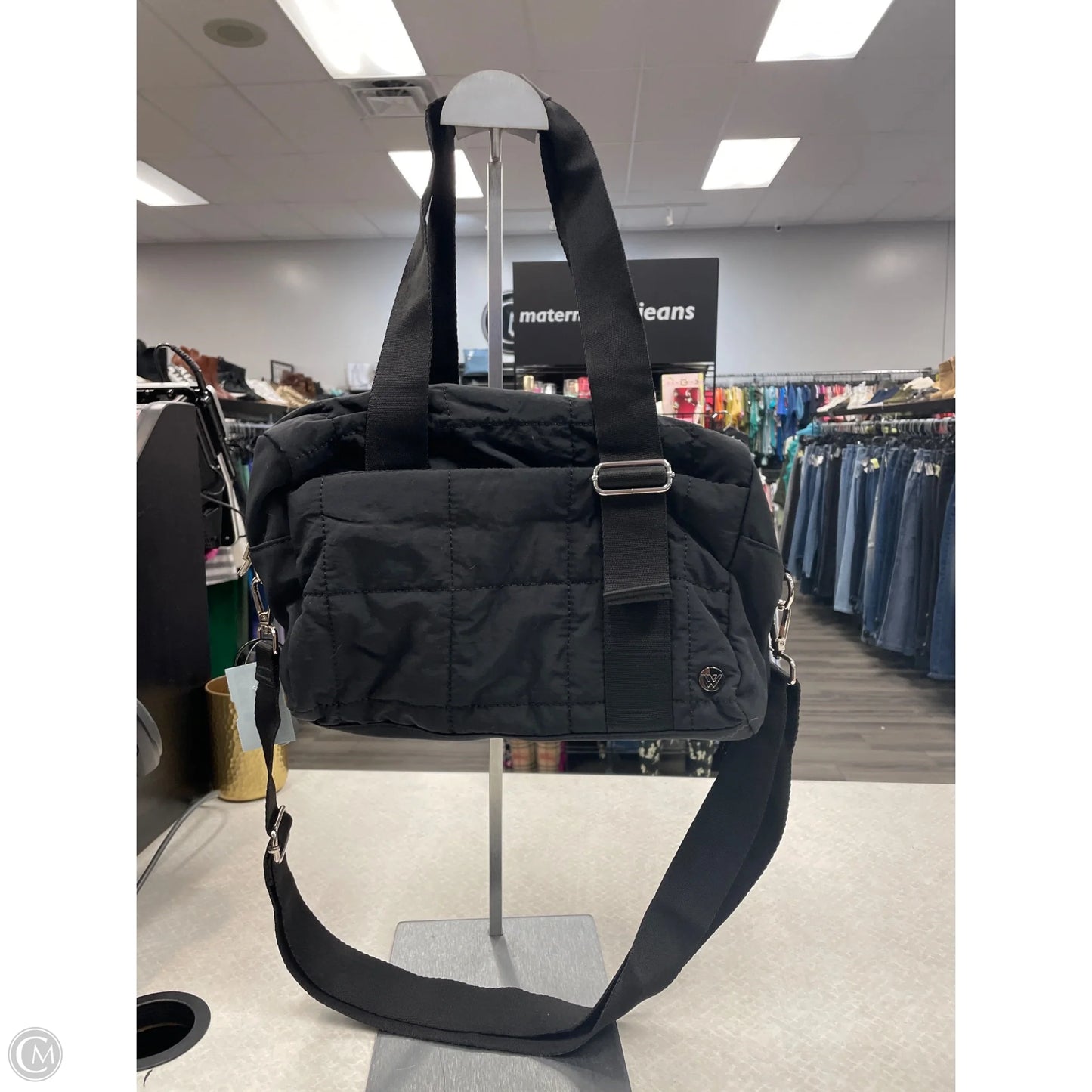 Handbag By Clothes Mentor, Size: Medium