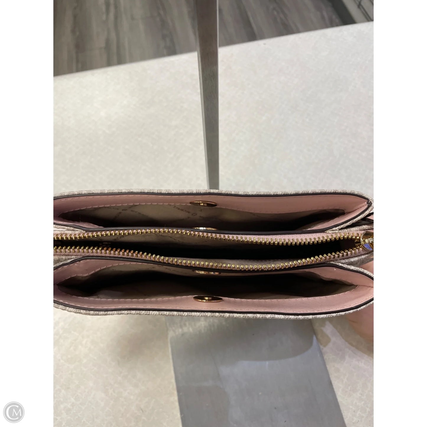 Handbag Designer By Michael Kors, Size: Medium