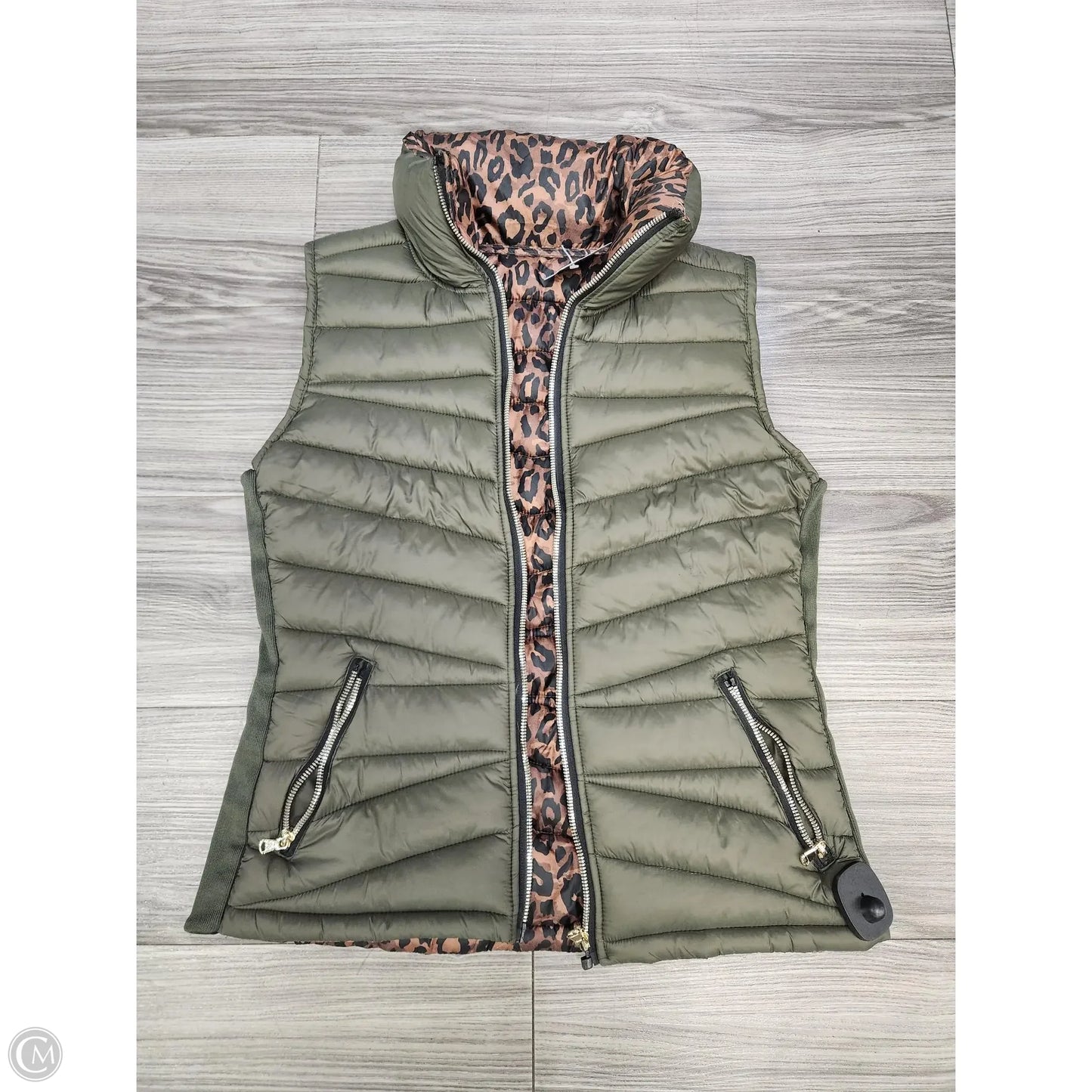 Vest Puffer & Quilted By Clothes Mentor In Green, Size: M