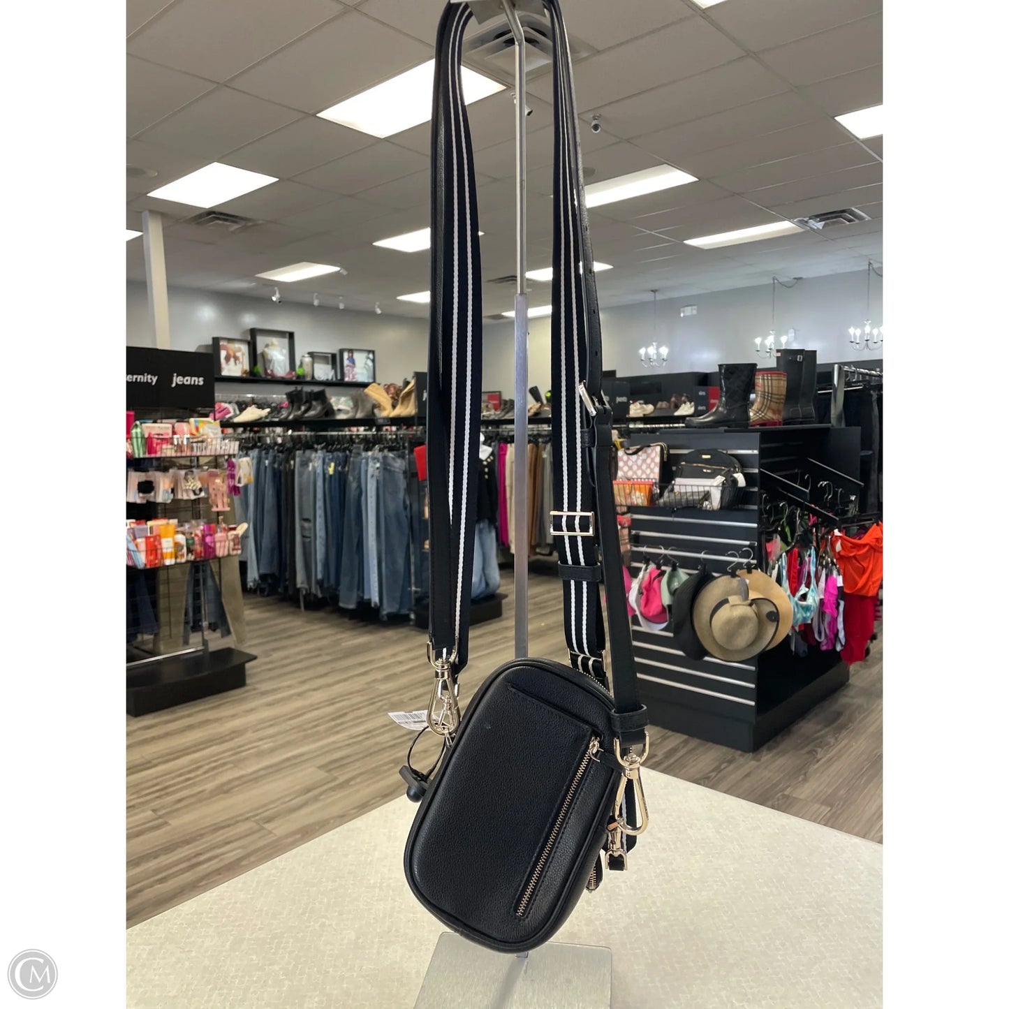 Handbag Designer By Kate Spade, Size: Small