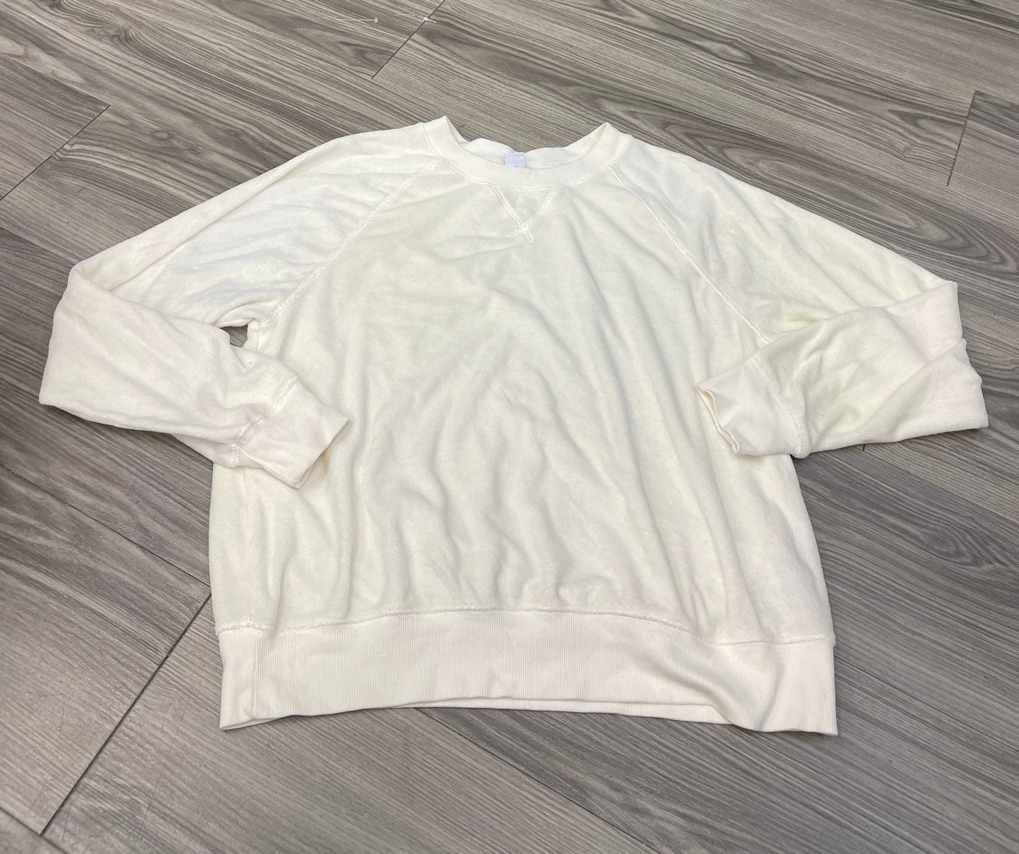 White Top Long Sleeve Old Navy, Size M