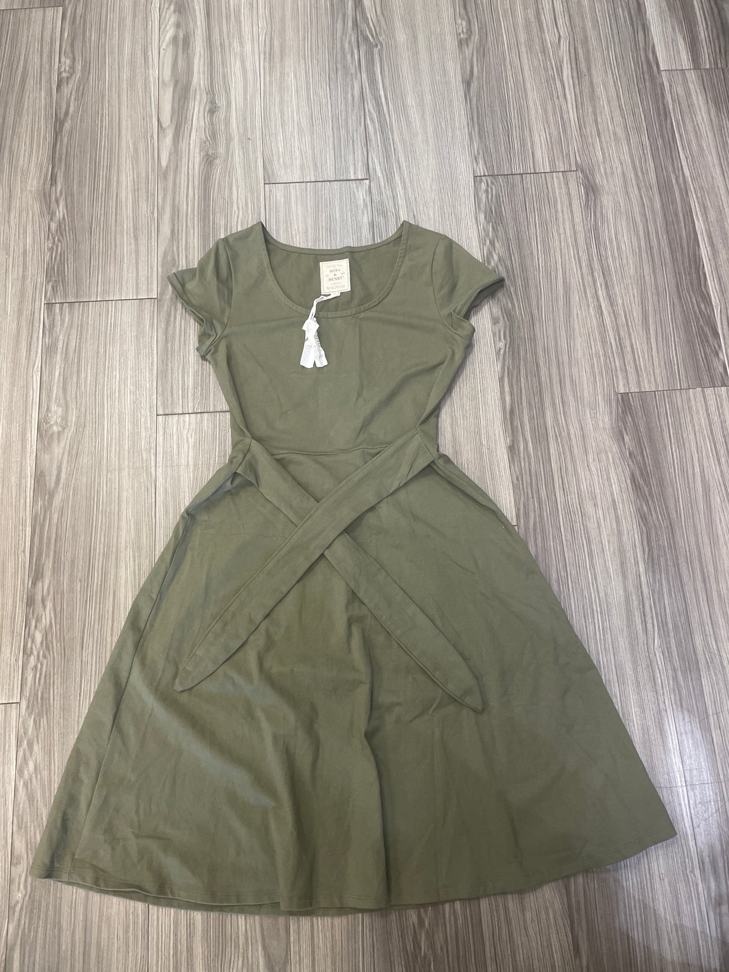 Dress Casual Midi By Clothes Mentor In Green, Size: 4