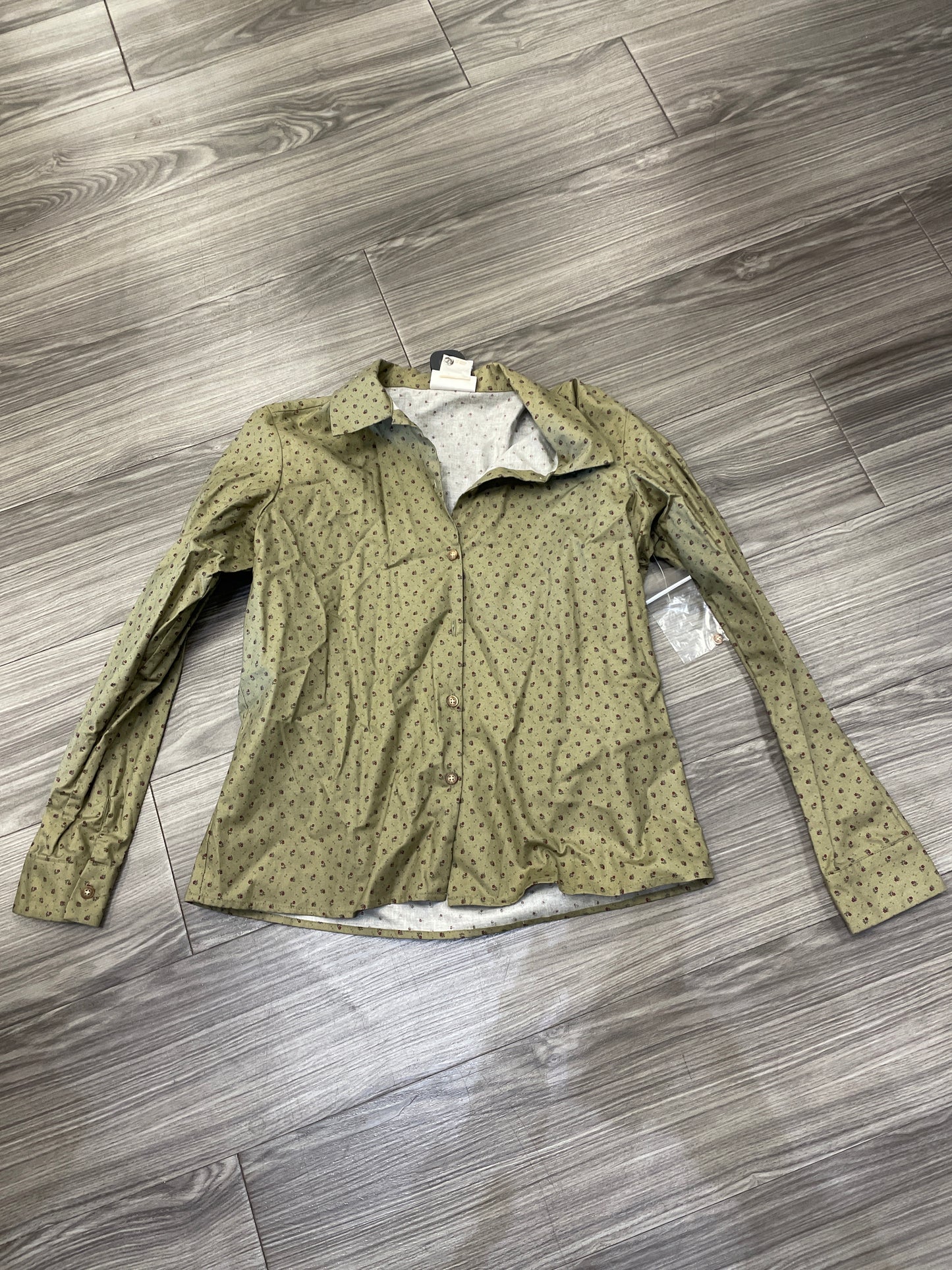 Top Long Sleeve By Clothes Mentor In Green, Size: L