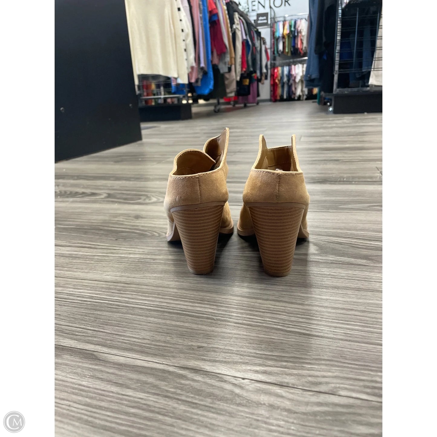 Boots Ankle Heels By Dv In Tan, Size: 8