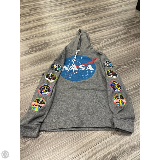 Sweatshirt Hoodie By Clothes Mentor In Grey, Size: L