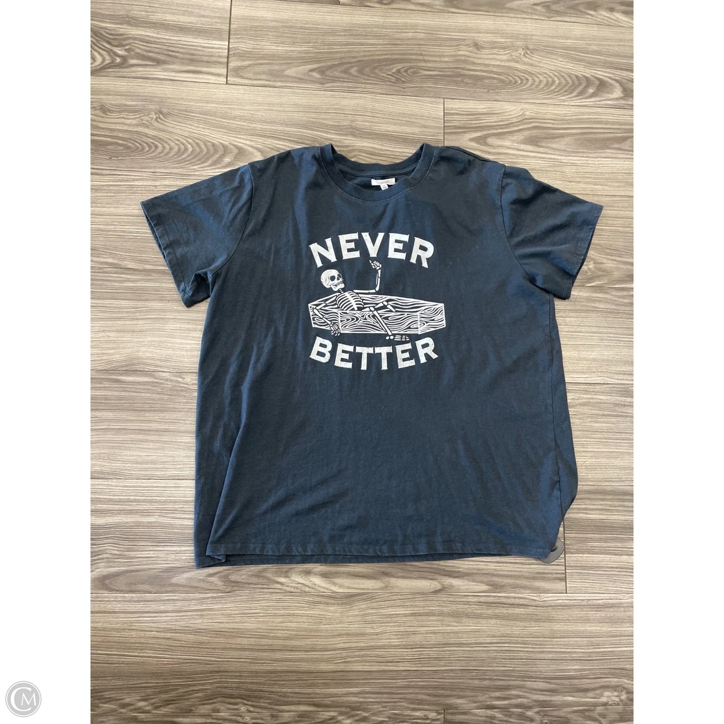 Top Short Sleeve By Maurices In Grey, Size: Xl