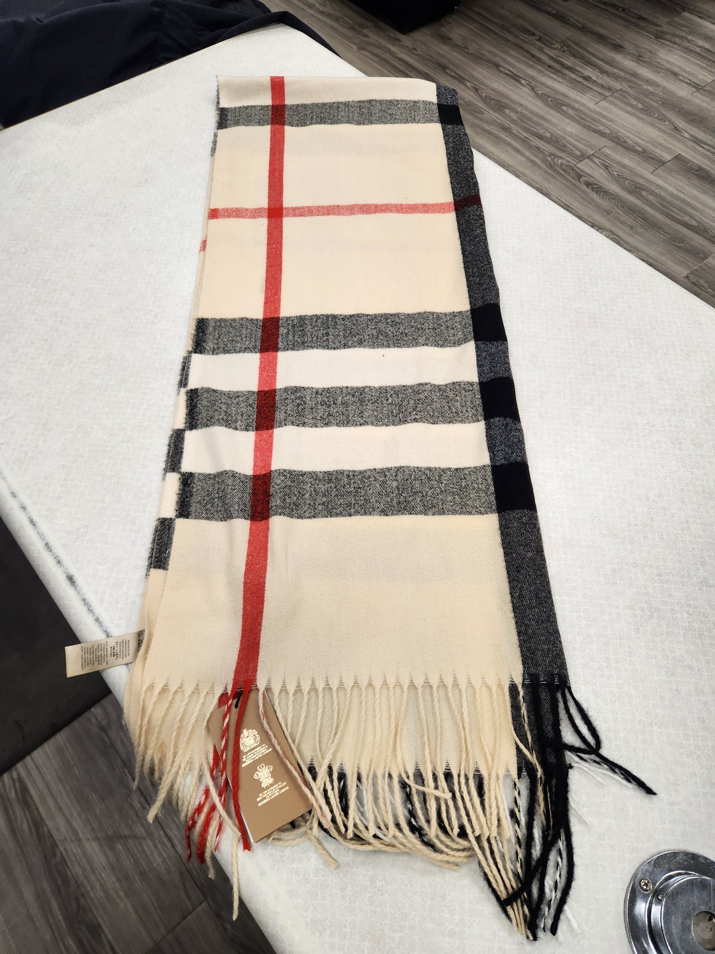 Scarf Luxury Designer By Burberry