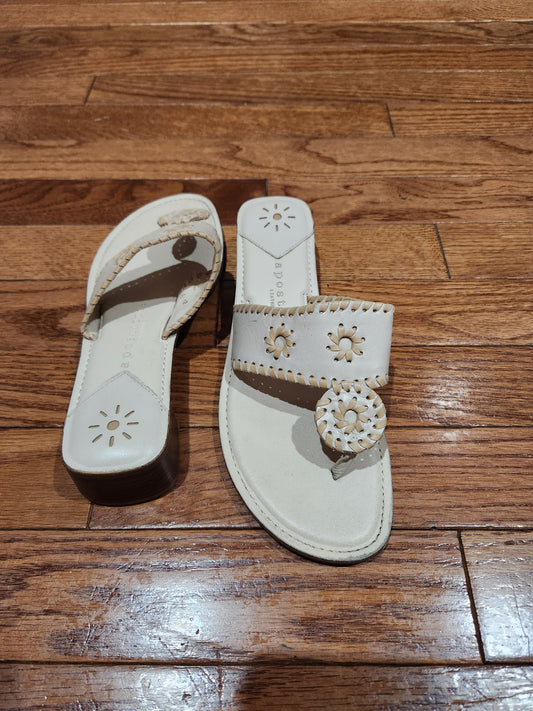Sandals Low By Apostrophe  Size: 6