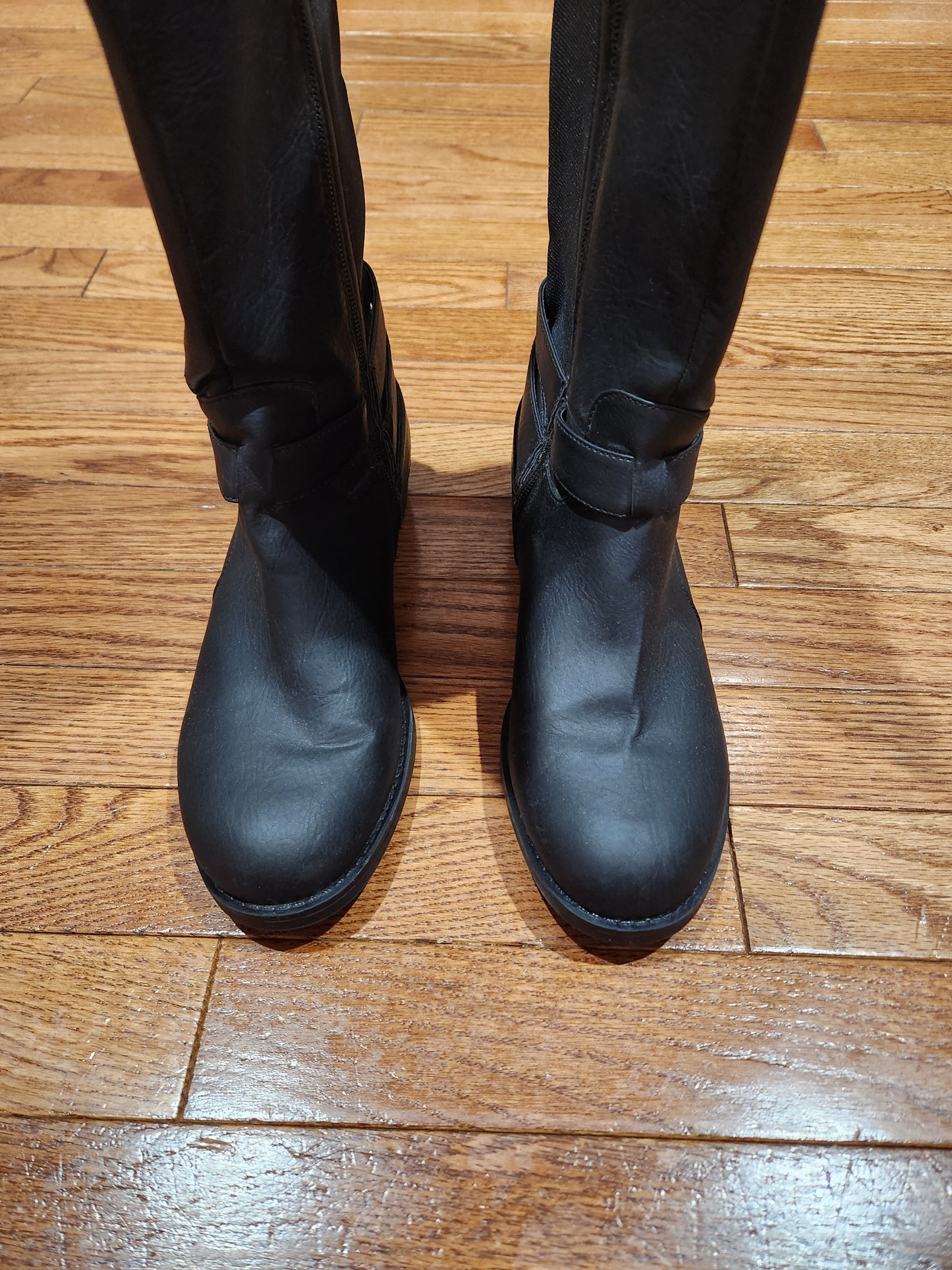Boots Knee Flats By Kenneth Cole Reaction  Size: 7.5