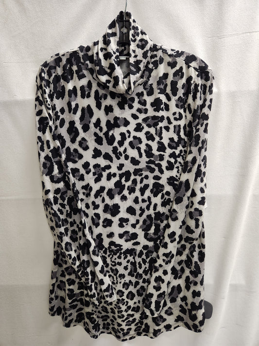 Top Long Sleeve By Jm Collections  Size: M