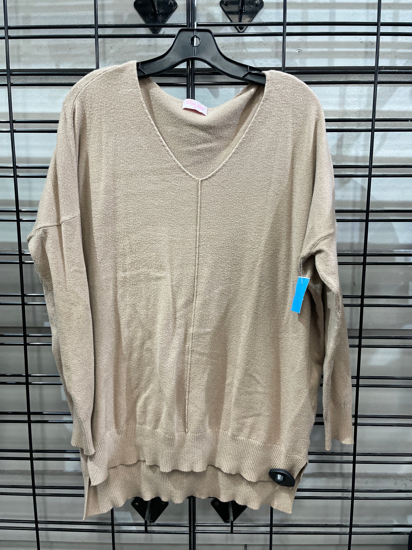 Sweater By Pink Lily  Size: M